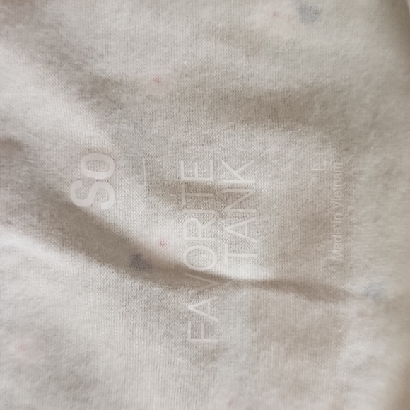 Junior Tank Tops Size Large - Picture 10 of 10